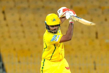 RR vs CSK LIVE SCORE