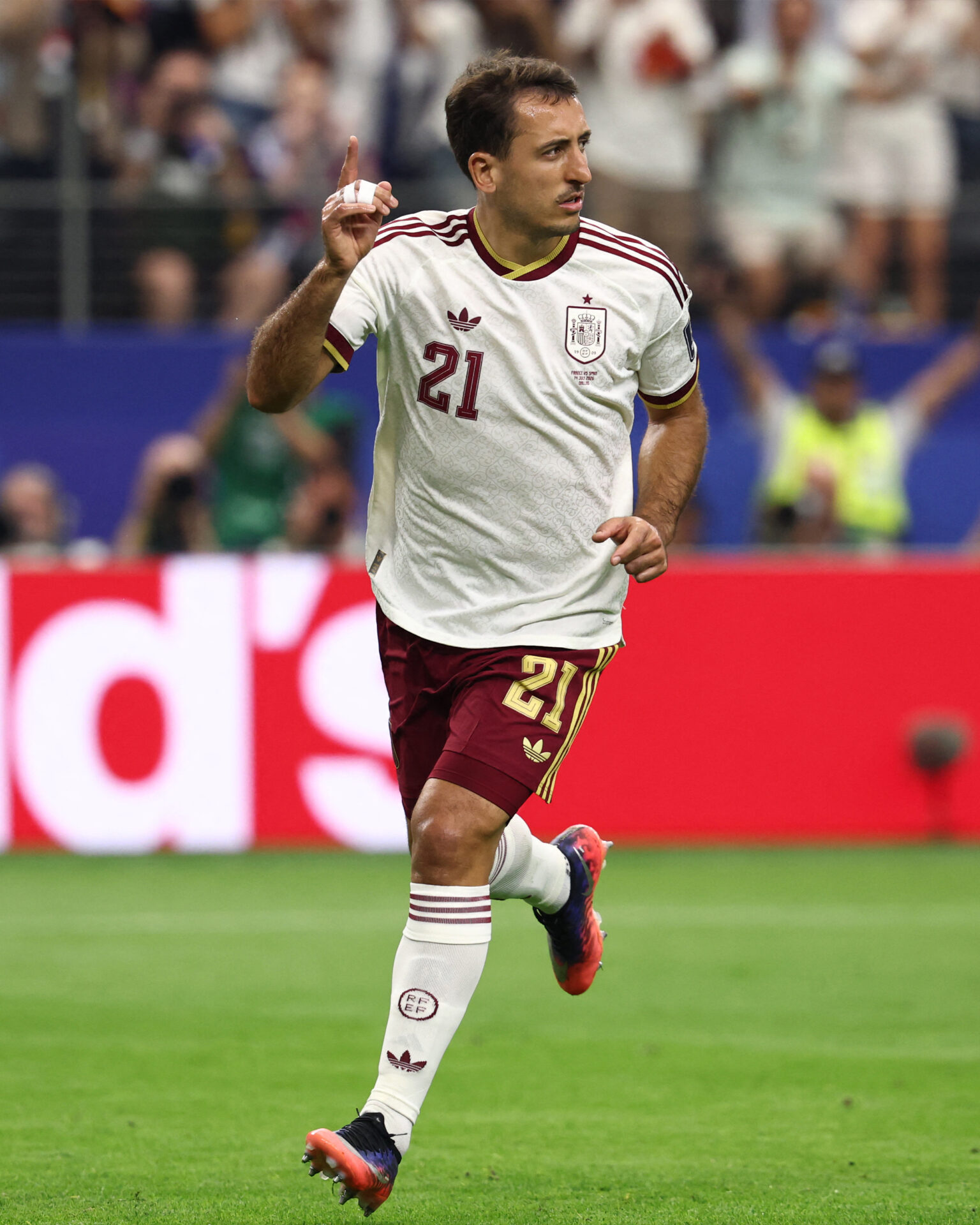 Spain defeated France