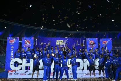 Meerut Mavericks won