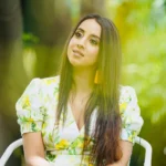 The next name in Virat Kohli’s dating history belongs to actress Sanjana Galrani. In 2011, after being part of the ODI World Cup-winning squad, Kohli’s desirability went through the roof. Many people, especially models and actresses, were interested in him. One of those beauties was Galrani. The two met at Vijay Mallya’s party and started dating. Soon, pictures of the two surfaced on social media, giving rise to relationship rumours. However, both Kohli and Galrani kept stating that they were just friends. Eventually, once the 2011 IPL season ended, rumours of their alleged affair also dialled down.