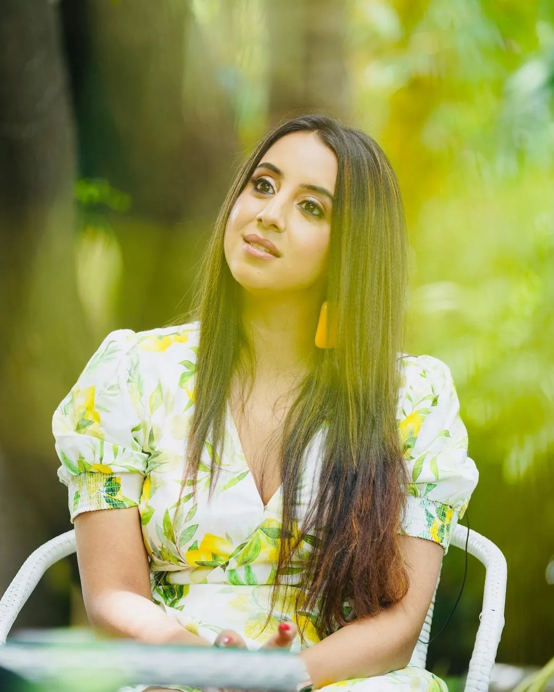 The next name in Virat Kohli’s dating history belongs to actress Sanjana Galrani. In 2011, after being part of the ODI World Cup-winning squad, Kohli’s desirability went through the roof. Many people, especially models and actresses, were interested in him. One of those beauties was Galrani. The two met at Vijay Mallya’s party and started dating. Soon, pictures of the two surfaced on social media, giving rise to relationship rumours. However, both Kohli and Galrani kept stating that they were just friends. Eventually, once the 2011 IPL season ended, rumours of their alleged affair also dialled down.